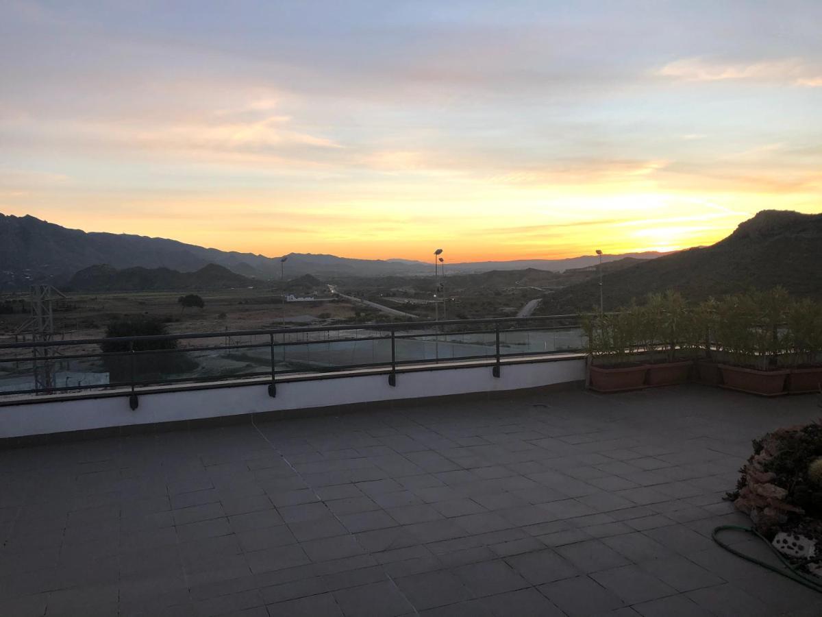 Apartamento Atico Pinar de Garrucha con vistas al mar-Gran Terraza Exterior foto
